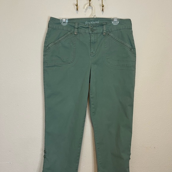 Old Navy Patterned Blue and Cream Fabric - Picture 8 of 8